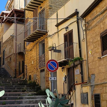 A due passi dal centro Sweet Rooms Agrigento Esterno foto
